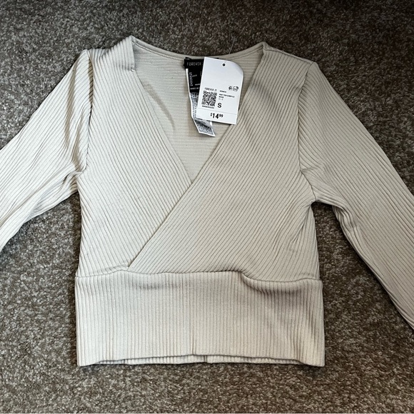 Forever 21 Beige Ribbed Surplice Crop Top - Picture 3 of 5